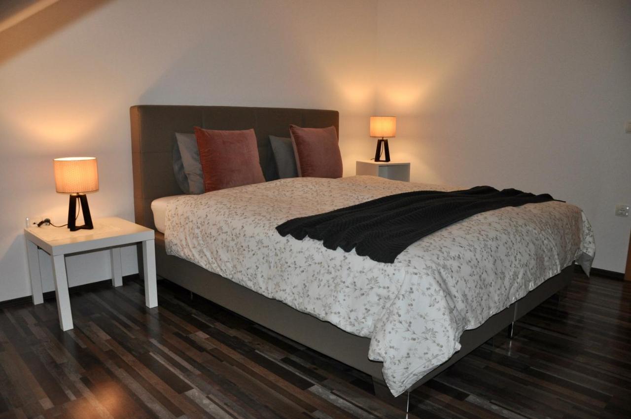 Appartment Pri Nacu 布莱德 外观 照片